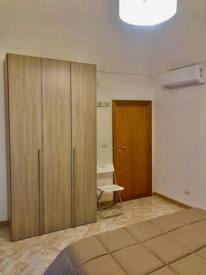 Al Civico 3 Centro Apartment Полиняно а Маре Екстериор снимка