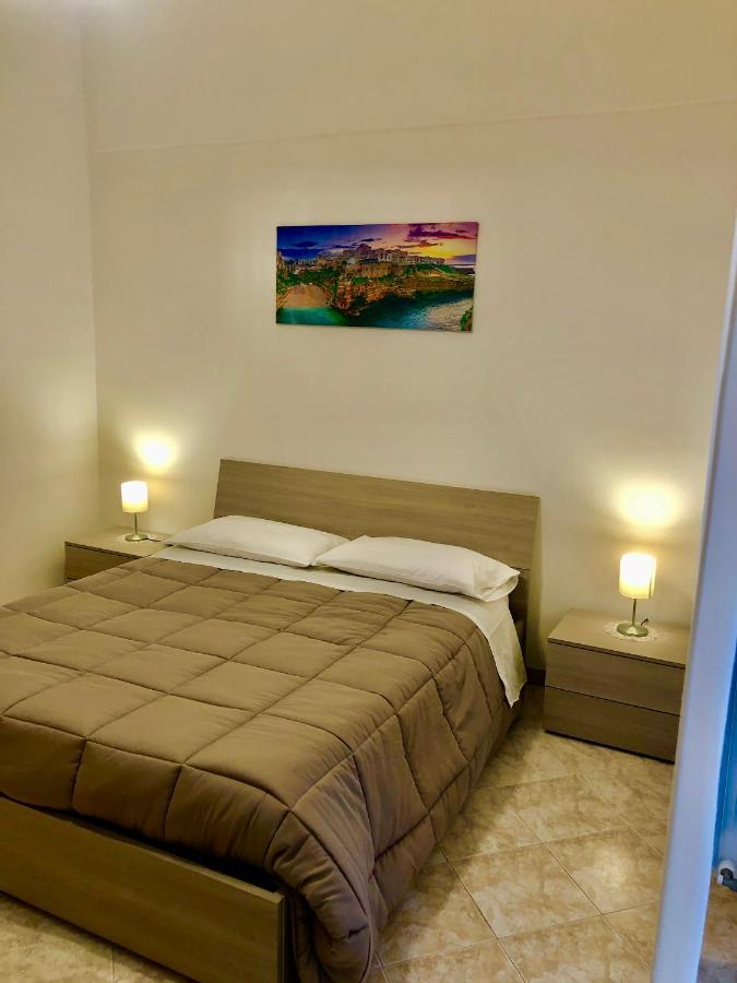 Al Civico 3 Centro Apartment Полиняно а Маре Екстериор снимка